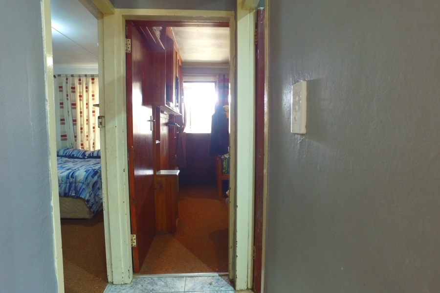 2 Bedroom Property for Sale in Westridge Western Cape